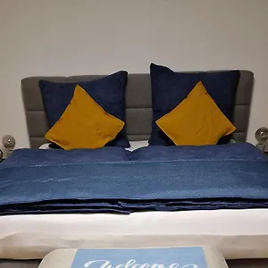 https://1-zimmer-appartement-im-si-centrum-stuttgart.stuttgart-hotel.com